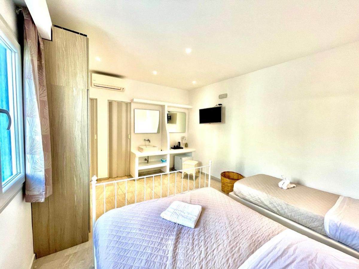 La Villa Rooms Mykonos Town Exterior photo